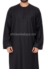 Men's Classic Plain Omani Thoube With Front Zip Black