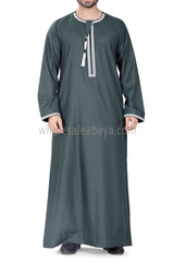 Men's Omani Thoube with Embroidery and Designer Tassel Emerald Green