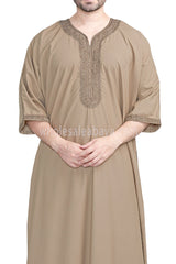 Men's Moroccan Thoube with Exquisite Embroidery Gold